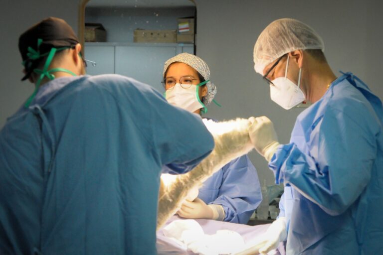 HRT realiza força-tarefa de cirurgias e faz 93 procedimentos em uma semana