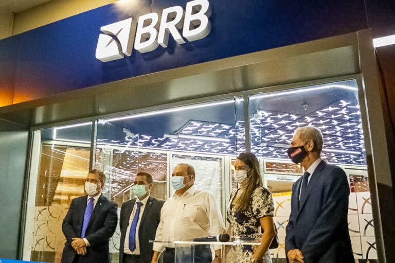 Nova agência do BRB apresenta modelo digital mais moderno