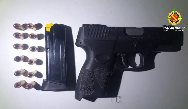 PM prende motorista que circulava com arma na cintura em Santa Maria