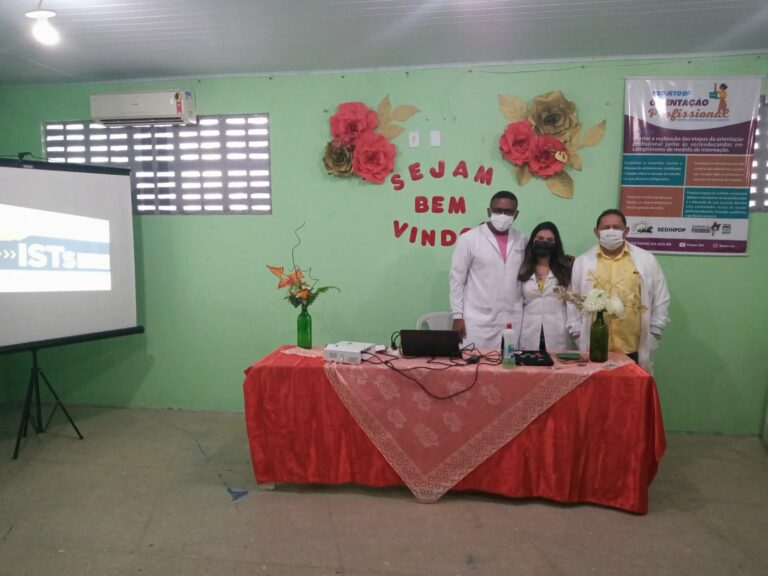 Socioeducandas da Funac participam de palestra sobre saúde integral