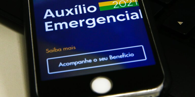 Auxílio emergencial é pago a beneficiários do Bolsa Família com NIS 9