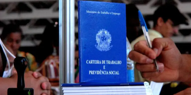 Indicador de Emprego da FGV atinge maior nível desde fevereiro de 2020