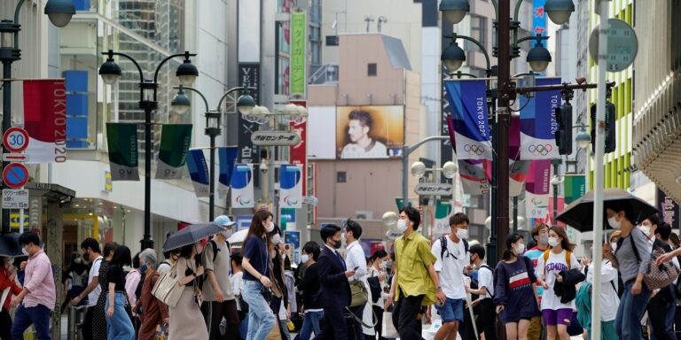 Japão vê disseminação inédita da covid-19 e recorde de casos em Tóquio