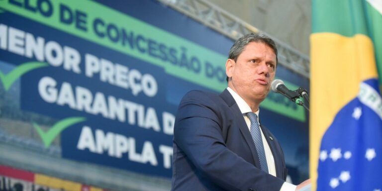 Ministro da Infraestrutura participa do evento Santos Export 2021