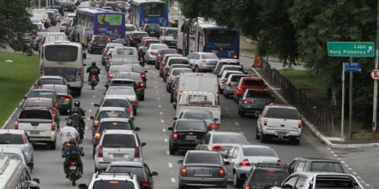 São Paulo reinicia rodízio de veículos nesta segunda-feira