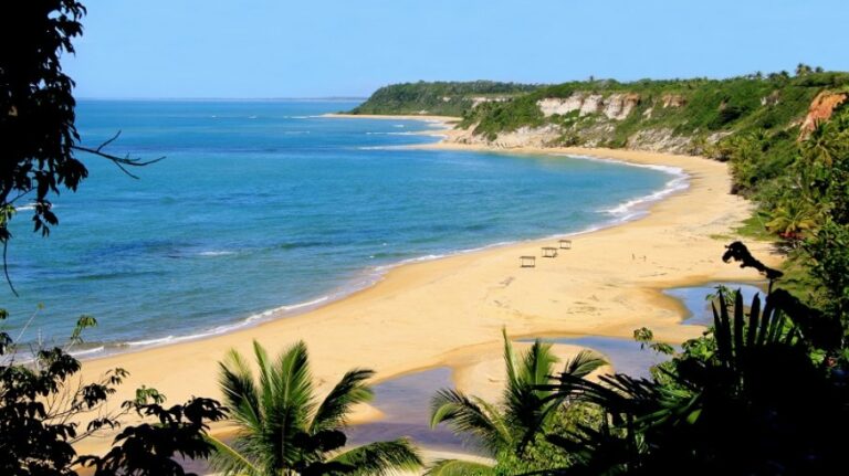 Roteiro de 4 dias em Porto Seguro garante feriado relaxante e 100% natureza