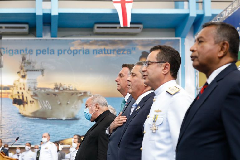 O presidente da República, Jair Messias Bolsonaro, participa de cerimônia de Imposição da Medalha Mérito Desportivo Militar