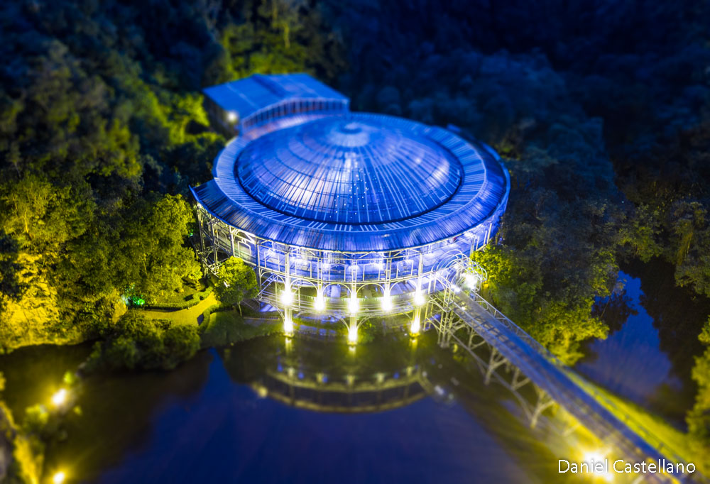 A Ópera do Arame é uma casa de eventos situada dentro do Parque das Pedreiras, onde também está o Espaço Cultural Paulo Leminski.. Foto: Daniel Castellano/SMCS