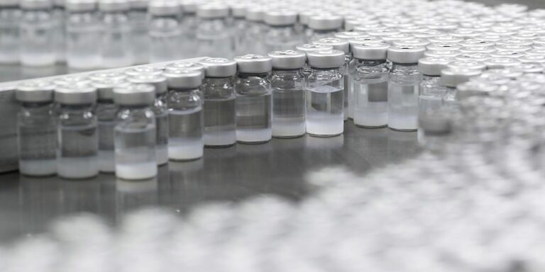 Butantan entrega mais 2 milhões de doses de vacina contra a covid-19