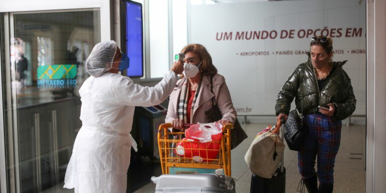 Movimentação em aeroportos de São Paulo tem aumento no feriado