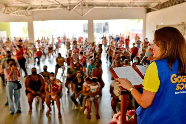Araguapaz recebe 153 cartões do Mães de Goiás