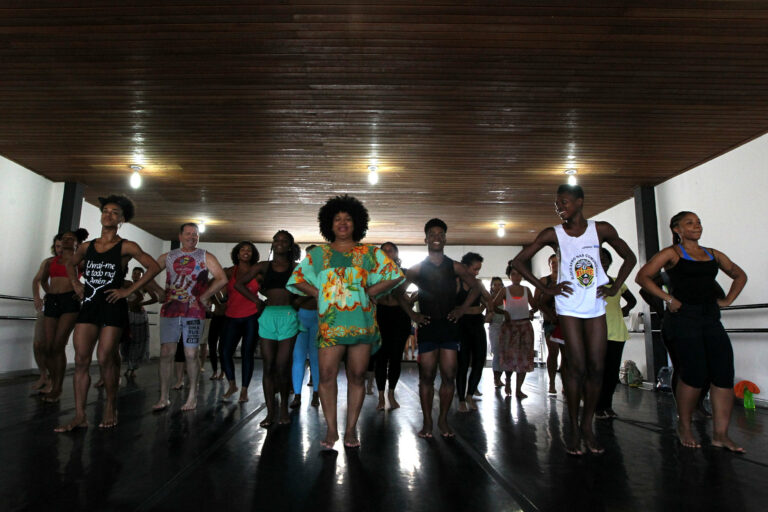 Funceb encerra aulões virtuais beneficentes com dança afro-brasileira