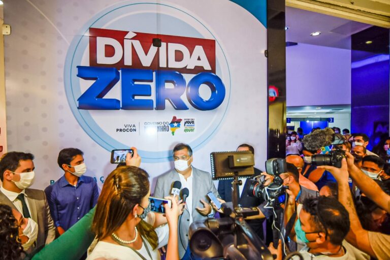 Fotos: Governador participa da abertura das ações do programa Dívida Zero