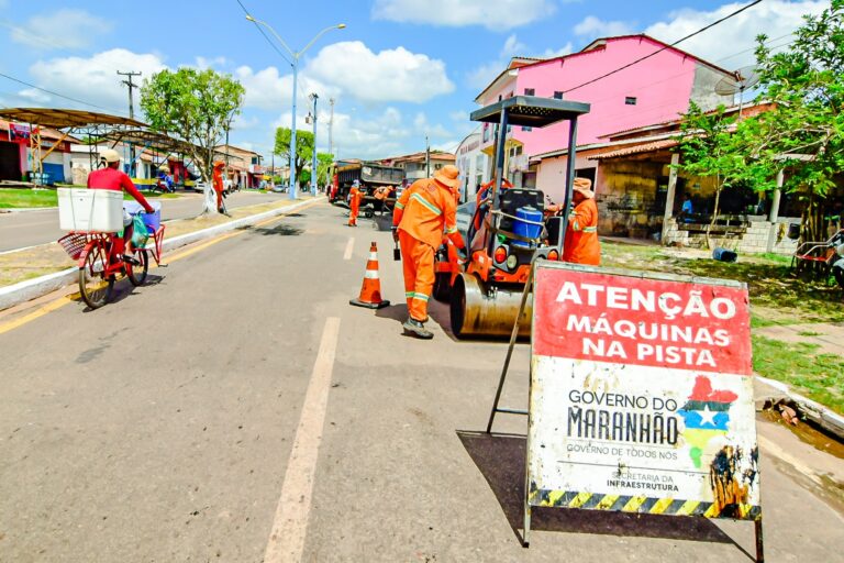 Governador Flávio Dino reforça parceria com prefeituras e entrega obras no interior do Maranhão
