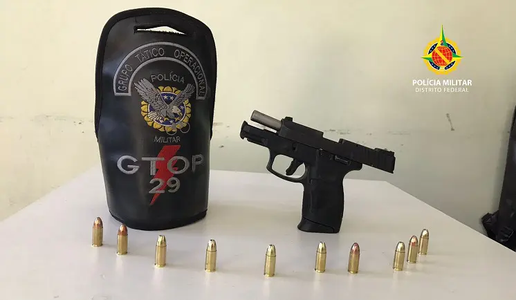 Homem é flagrado pela PMDF com pistola 9 mm no Gama