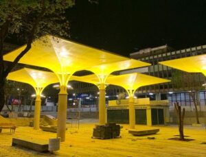 Iluminação de LED na Praça do Povo, no Setor Comercial Sul