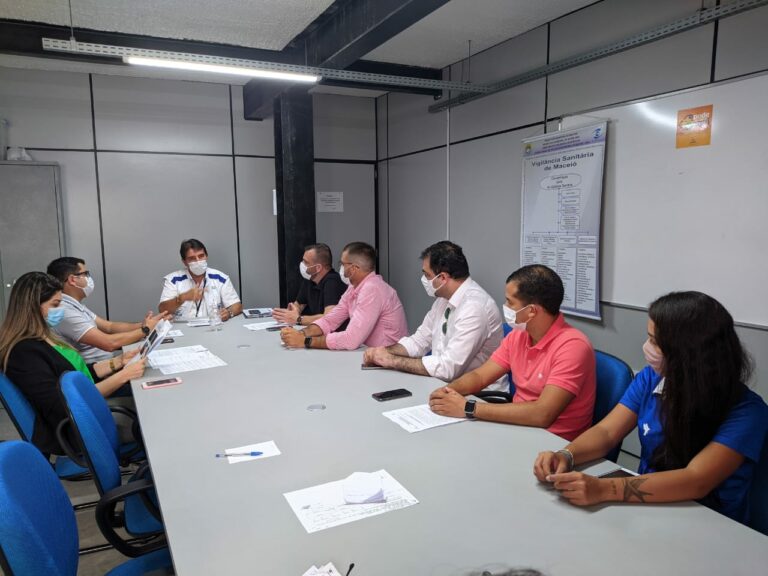 Representantes do futebol alagoano firmam termo para adequação sanitária