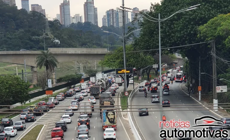 São Paulo reduz ICMS para usados, carros elétricos e híbridos