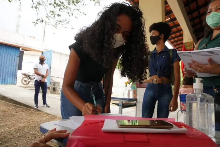 Segundo fim de semana de Aulão do Enem mobiliza estudantes maranhenses
