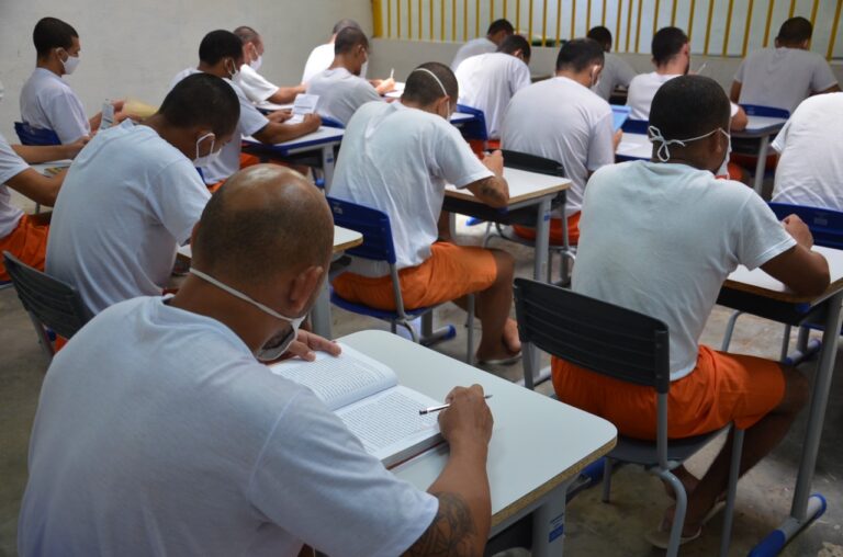 Unidades prisionais do Ceará conquistam os três primeiros lugares no concurso nacional de Redação da Defensoria Pública da União