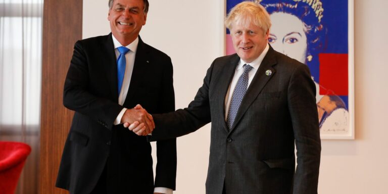 Presidente Bolsonaro se reúne com primeiro-ministro britânico nos EUA