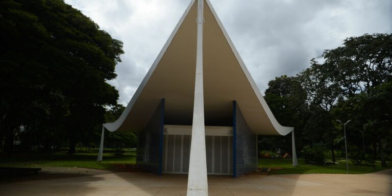 Iphan faz recomendações para restauração da Igrejinha, em Brasília