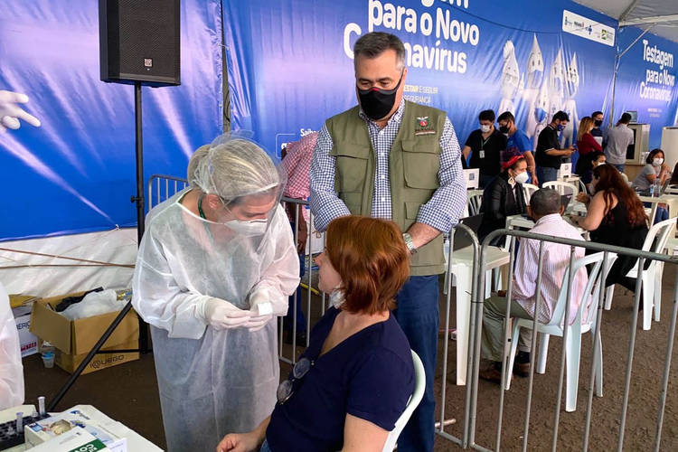 Paraná receberá 135 mil testes em programa de detecção e bloqueio de casos da Covid-19