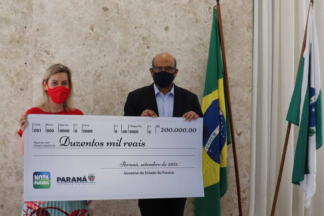 Fazenda entrega prêmios aos novos ganhadores do Nota Paraná