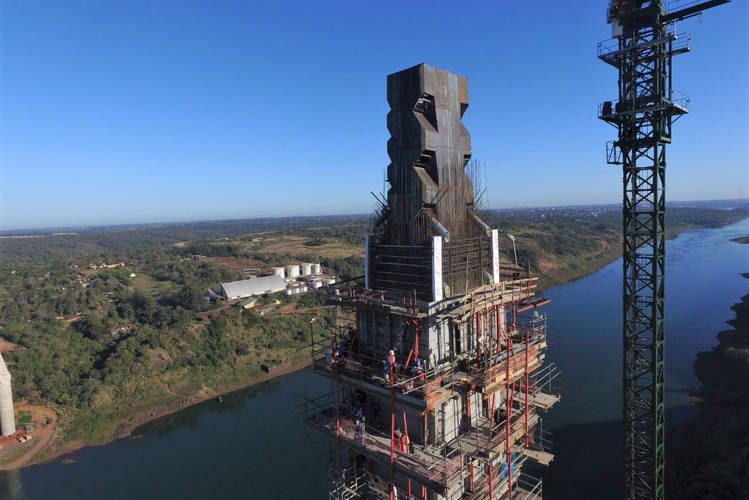 Obras da Ponte da Integração Brasil-Paraguai estão 70% concluídas