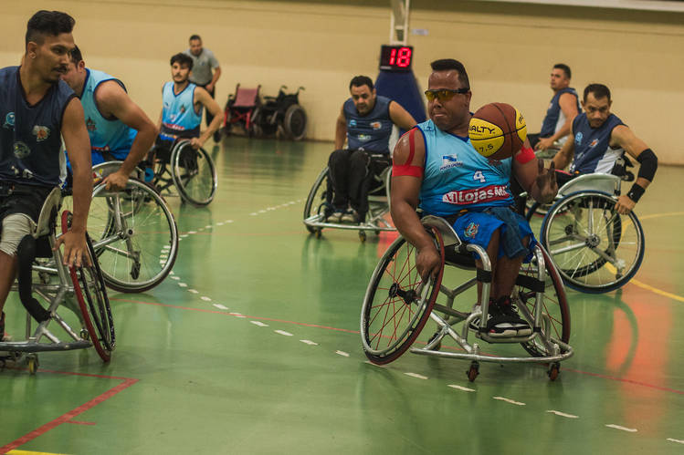 Centro de Referência na UEM capacitará professores para formar atletas paralímpicos