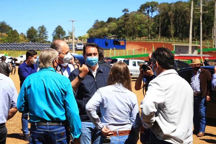 Governador destaca novos investimentos sustentáveis da cooperativa Coprossel no Paraná