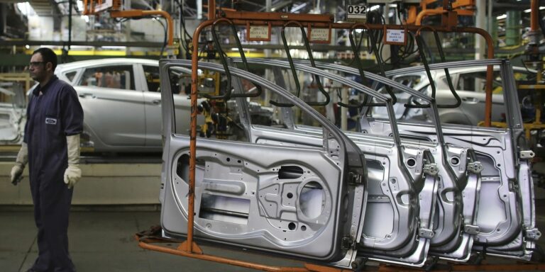 Produção de veículos cresce 0,3% em agosto