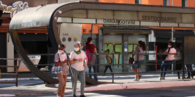 Covid-19: Brasil registra 30.891 casos e 753 mortes em 24 horas