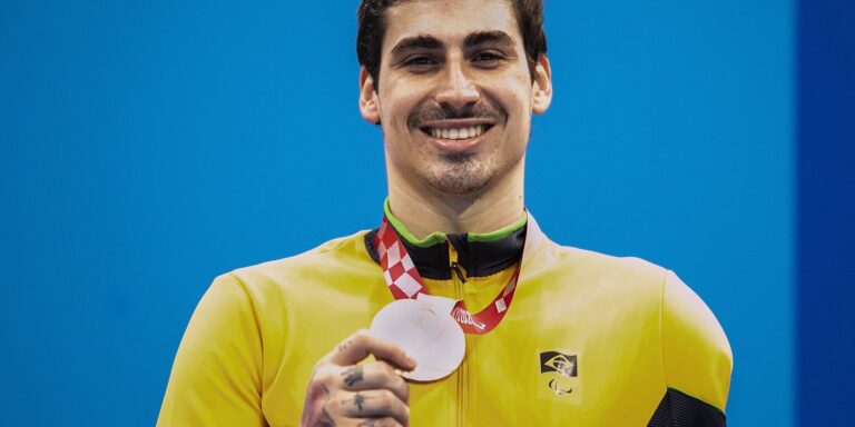 Paralimpíada: Talisson Glock fatura bronze na natação nos 100m livre