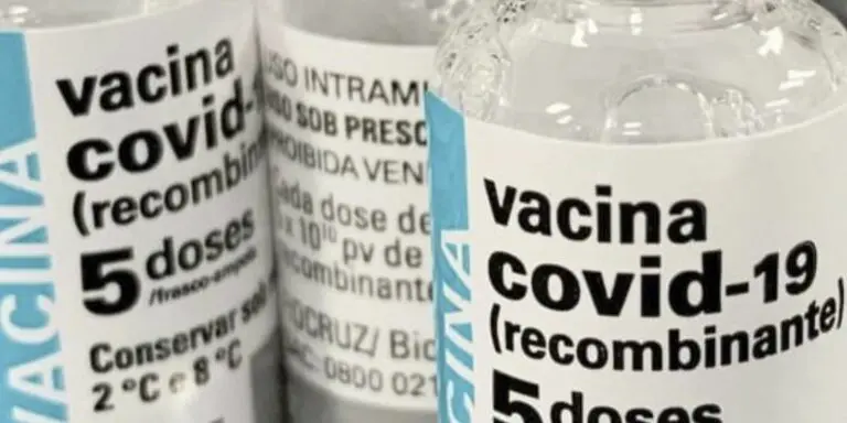 Fiocruz recebe novo lote de IFA para produção de 4,5 milhões de doses