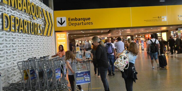 Aeroportos devem receber 700 mil passageiros, diz Infraero
