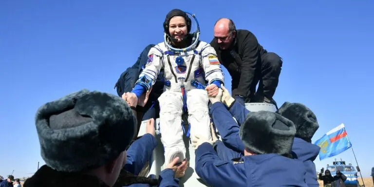 Missão russa gravou o primeiro filme de ficção fora do planeta