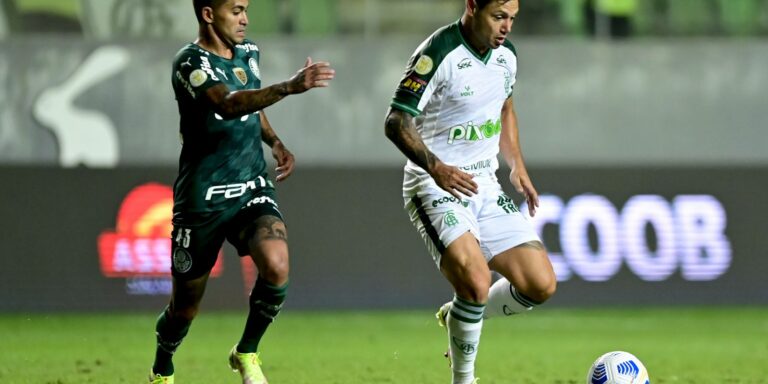 Palmeiras perde para América-MG e cai para terceiro no Brasileiro