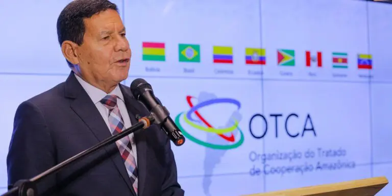 Vice-presidente inaugura sede de organização de cooperação amazônica