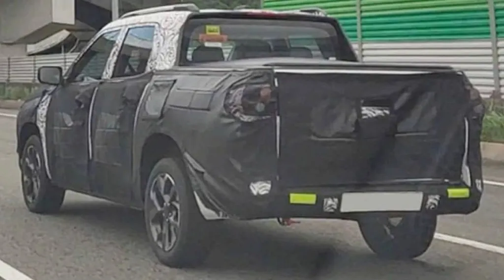 Nova Chevrolet Montana é flagrada rodando no Brasil 