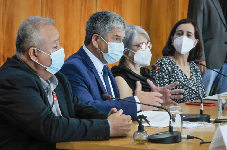 Confira como será o retorno presencial dos estudantes da rede pública
