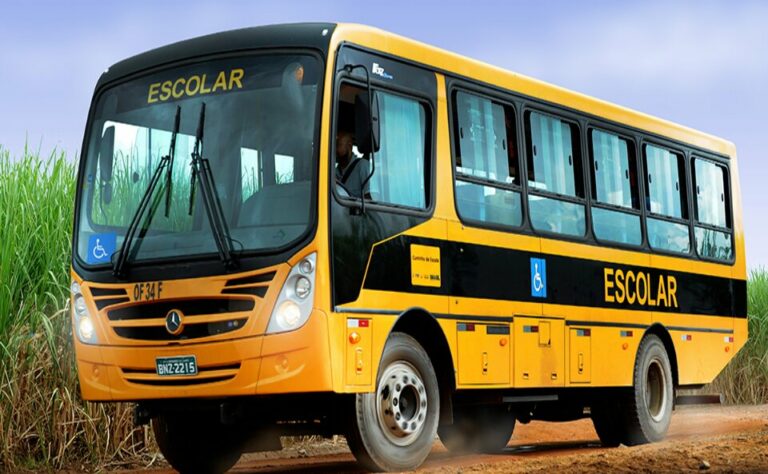 Detran-GO realiza vistoria do transporte escolar em Bela Vista