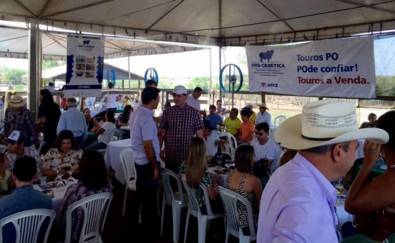 Emater e ABCZ levam feira Pró-Genética a municípios do interior de Goiás