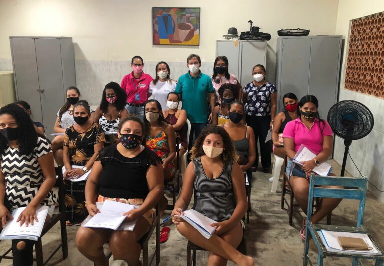 Governo promove cursos profissionalizantes às famílias do Residencial José Chagas, em São Luís