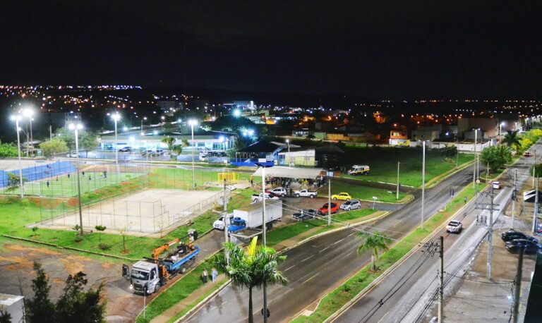 Iluminação de LED é inaugurada em três áreas de São Sebastião