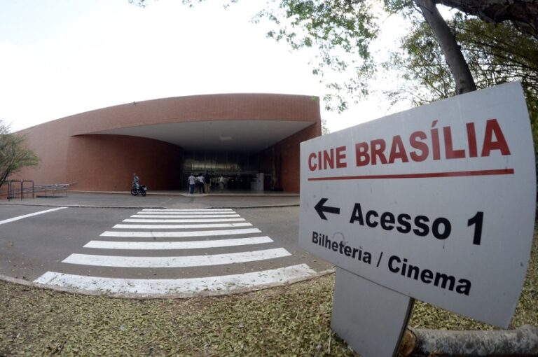 Lançado edital para gestão compartilhada do Cine Brasília
