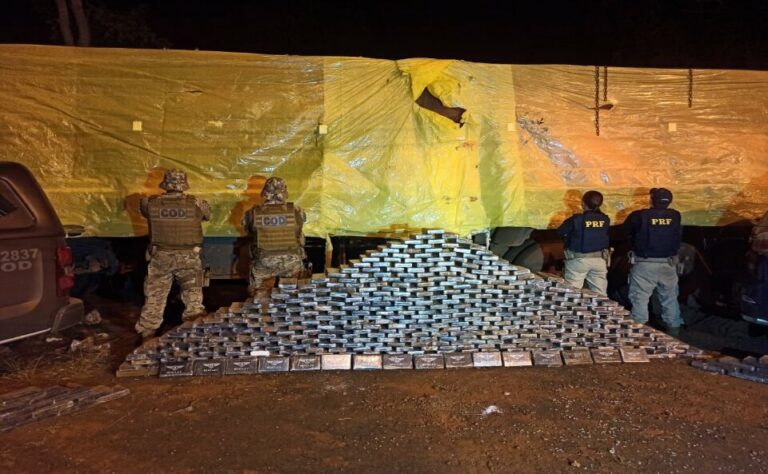 Operação contra o tráfico internacional de drogas  apreende 500 kg de cocaína em Goiás