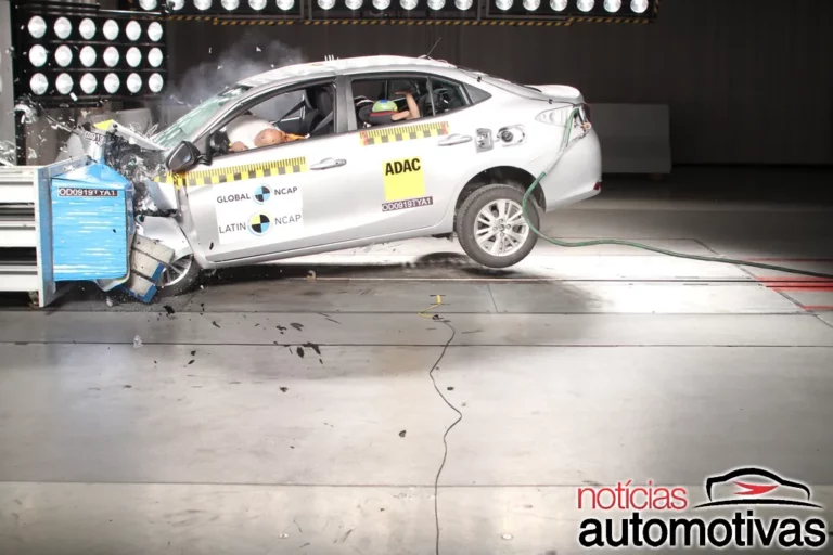 Revisto, Toyota Yaris ganha uma estrela no Latin NCAP (vídeo)