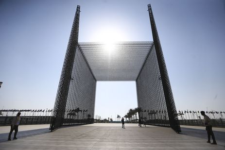 Expo Dubai 2020 é aberta com pavilhões de mais de 190 países.