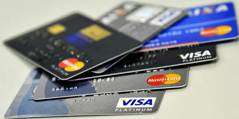 Fraudes contra clientes de bancos crescem 165% em 2021